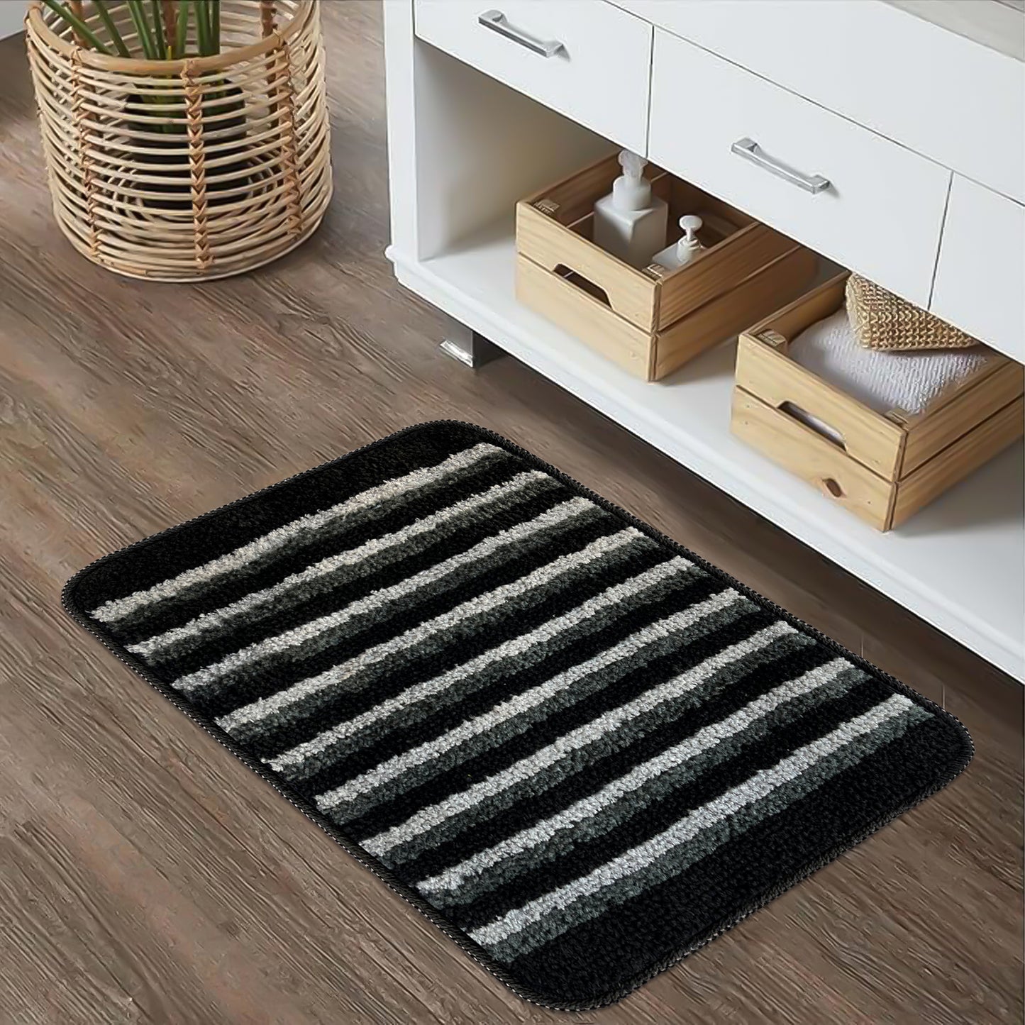 Microfiber Bath Mat  (Black-1 Piece)